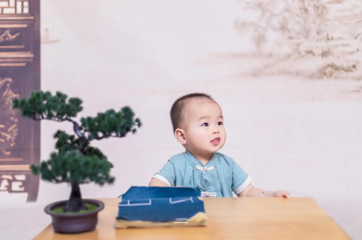 湖北宝宝喉咙长泡发烧 湖北宝宝喉咙长泡发烧